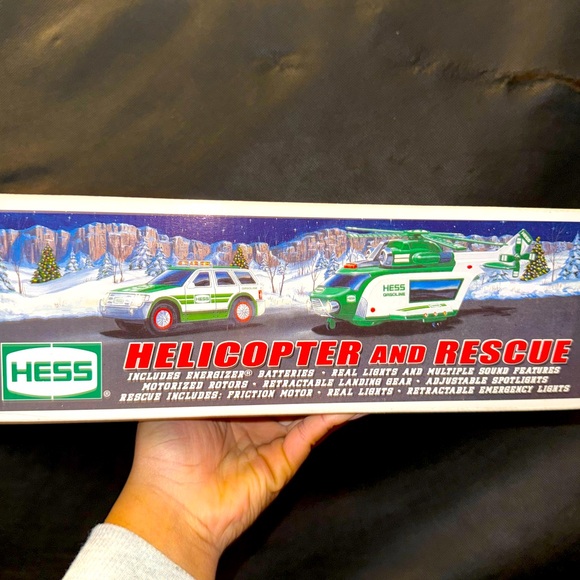 HESS - HELICOPTER & RESCUE TRUCK 🚁🛻 - Picture 1 of 2